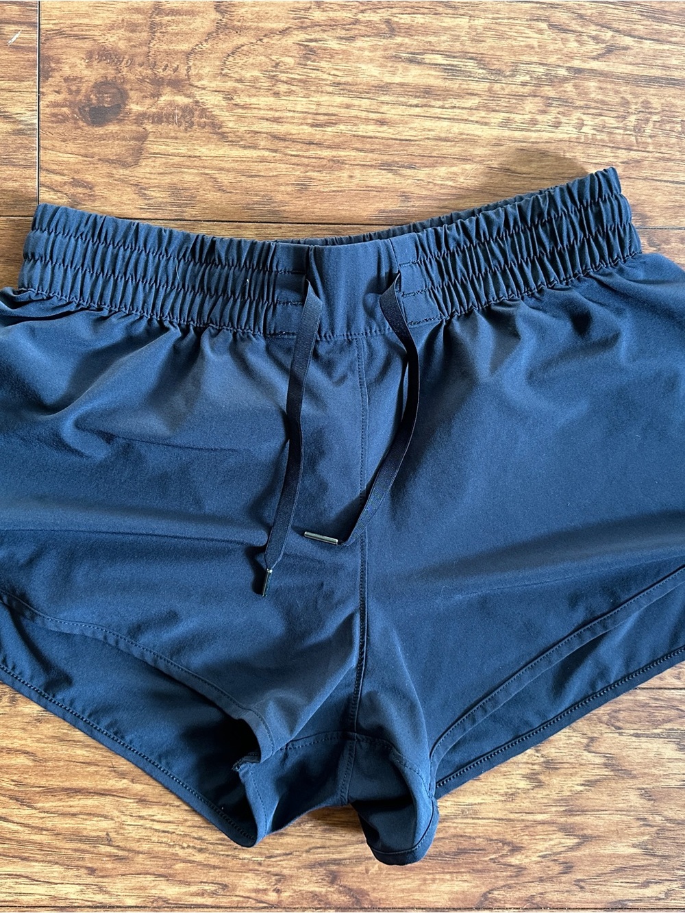 Stori shorts - SMALL (6)